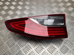 Kia 92404J7050 CEE'D (CD) 2021 Feu arrière