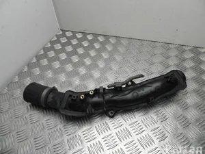 Toyota 17361-0X010 / 173610X010 VERSO (_R2_) 2015 Prise d'air / Conduit d'air d'admission