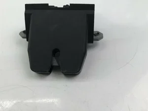 Volvo 31335870 XC60 2010 Замок крышки багажника