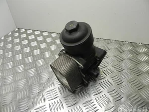Volkswagen 03L 115 389 C, 03L 117 021 C / 03L115389C, 03L117021C PASSAT (362) 2012 Boîtier de filtre à huile