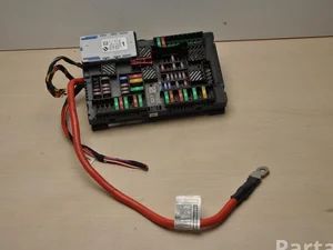 BMW 8734162 ; 8795477 / 8734162, 8795477 3 (G20) 2020 Boîte à fusibles