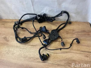 BMW 9470694 ; 9470692 / 9470694, 9470692 5 (G30) 2021 Kable silnikowe