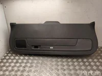 Volvo 31462593 V60 II Cross Country (227) 2019 Panel de la tapa del maletero