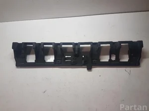 Volvo 30657221 C30 2007 Support pour pare-chocs