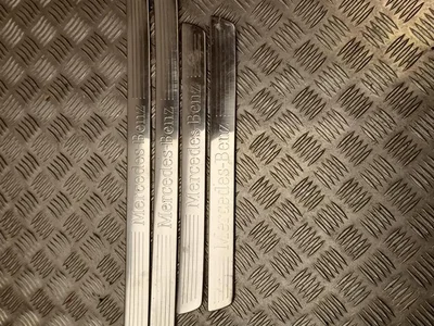 Mercedes-Benz A2226807835, A2226807735, A2226807935, A2226808035 S-CLASS (W222, V222, X222) 2014 Bordure de seuil de porte complect - Image 1