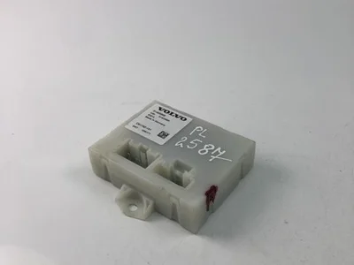 Volvo 31425968 XC60 2015 Sterownik tylnej klapy - Obraz 1