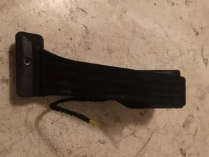 BMW 35425786589 01 / 3542578658901 1 (E81) 2008 Pédale d'accélérateur