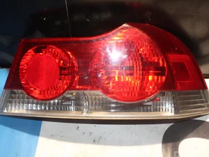 Volvo 27.73.80.04 / 27738004 C70 II Convertible 2008 Feu arrière