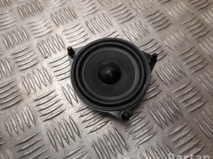 Mercedes-Benz A 222 820 15 02 / A2228201502 S-CLASS (W222, V222, X222) 2015 Haut-parleur Right Rear Left Rear