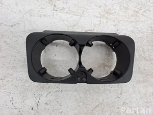 Mercedes-Benz A2056800691 C-CLASS (W205) 2015 Cup holder