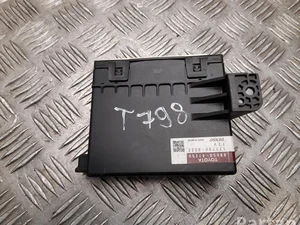 Toyota 8865047250 PRIUS PLUS (_W4_) 2012 unité de contrôle