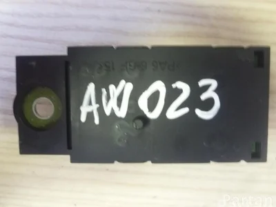 Mercedes-Benz A 221 820 18 89 / A2218201889 S-CLASS (W221) 2007 Amplificateur d'antenne - Image 1