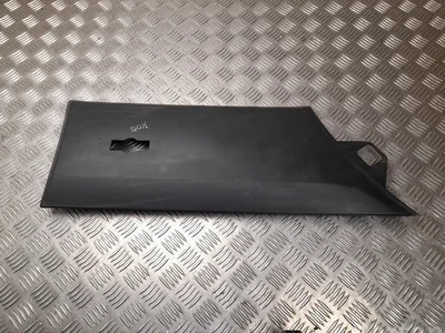 Ford BK31-V29396-EFW, BK31-V29396-CFW, BK31-V29396-BDW / BK31V29396EFW, BK31V29396CFW, BK31V29396BDW TRANSIT Box 2018 Un autre détail de finition - Image 1