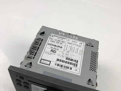 Opel 13292087 VECTRA C 2004 Radio / CD - Image 1