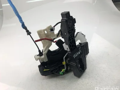 Kia 81310-J7010 / 81310J7010 PRO CEE'D  III (CD) 2022 Serrure de porte - Image 1