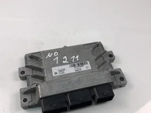 Renault 237D40289R; 237D40054R / 237D40289R, 237D40054R ZOE (BFM_) 2016 Unidad de control del motor