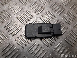 Mercedes-Benz A 000 905 27 20 / A0009052720 GLC X254 2024 Amplificateur d'antenne