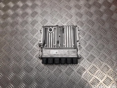 BMW 8740302 7 (G11, G12) 2017 Unité de contrôle moteur - Image 1