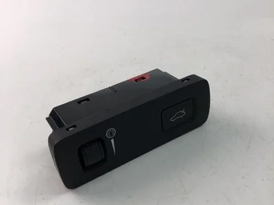 Volvo P31443873 XC60 II (246) 2020 Mygtukas, bagažinės dangčio - Nuotrauka 1