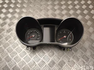 Mercedes-Benz A 447 900 81 09 / A4479008109 VITO Tourer (W447) 2014 Tablero de instrumentos km/h