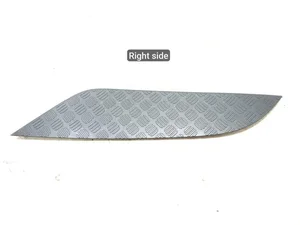 Land Rover N8B2-16C628-CA, N8B2-16C628-AC, N8B2-16C628-BC / N8B216C628CA, N8B216C628AC, N8B216C628BC Defender Station Wagon (L663) 2022 Другая отделочная деталь