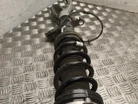 BMW 5A16168, 6898318 5 G60 2025 Komplet amortyzatorów z przodu po prawej
