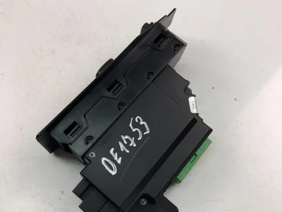 Volvo 30737519 S60 I 2008 Выключатель электростекло подъемника - Изображение 1