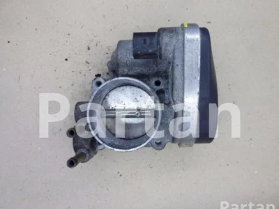 Volkswagen 06F 133 062 / 06F133062 PASSAT (3C2) 2006 Corps de papillon - Image 1