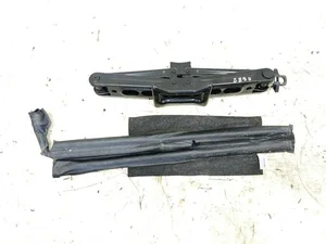 Jeep 68237104AA Wrangler JL 2021 Werkzeugkasten