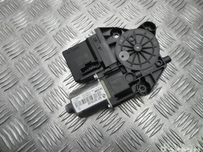 Renault 807301396R MEGANE III Grandtour (KZ0/1) 2013 Moteur de lève-vitre Right Front - Image 1