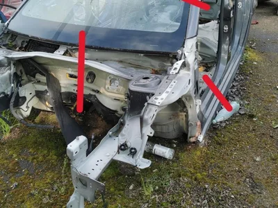 Peugeot 208 II (P21) 2021 Quart de corps Left Front - Image 1