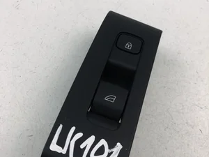 Volvo 31456060 XC60 II (246) 2020 Bouton de lève-vitre Right Rear