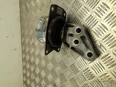 Cadillac 20847581 SRX 2011 Support moteur - Image 1