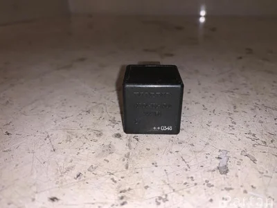 Volvo v23134-j52-x346 / v23134j52x346 V70 II (SW) 2004 Relais - Image 1