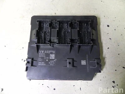 Volkswagen 5K0 937 086 Q / 5K0937086Q TIGUAN (5N_) 2014 Sterownik podwozia BCM FEM SAM BSI - Zdjęcie 1
