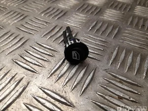 Aixam RR242, 2110R Coupe GTI 2021 Interrupteur