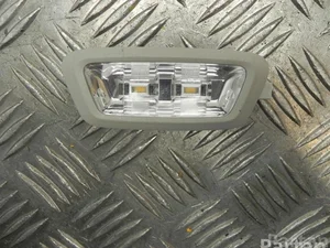 Mercedes-Benz A 000 906 44 01 / A0009064401 C-CLASS (W205) 2016 Lumière intérieure