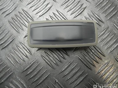 Maserati 06700477790, F08929002 LEVANTE 2019 Lumière intérieure - Image 1