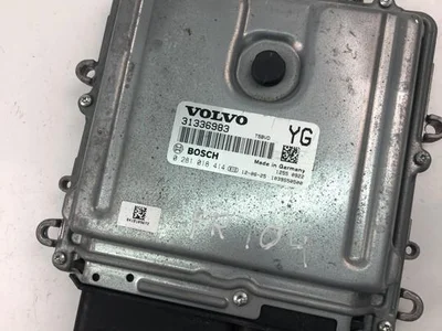Volvo 31336983; 0281018414 / 31336983, 0281018414 S60 I 2006 Unité de contrôle moteur - Image 1
