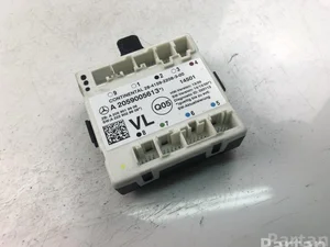 Mercedes-Benz A2059005613 C-CLASS (W205) 2016 Unidad de control de puertas