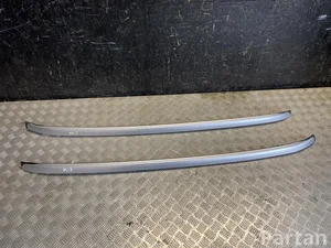 Toyota T41XB Yaris Cross XP210 2022 Main-courante de pavillon complect