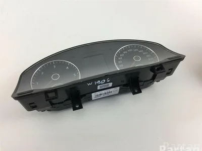 Volkswagen 5M0920871A GOLF VI (5K1) 2010 Tablero de instrumentos - Imagen 1