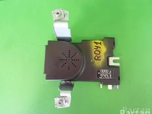 Audi 8P4 035 225 D / 8P4035225D A3 (8P1) 2010 Amplificateur d'antenne