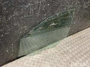 Mercedes-Benz A2067251500 C-Class estate (S206) 2022 Стекло двери спереди слева