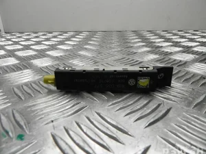 Volkswagen 3G9 035 577 / 3G9035577 PASSAT Variant (3G5) 2017 Amplificateur d'antenne