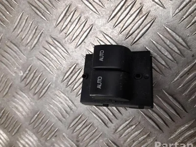 Ford USA AR3T14540AAW MUSTANG Coupe 2014 Bouton de lève-vitre - Image 1