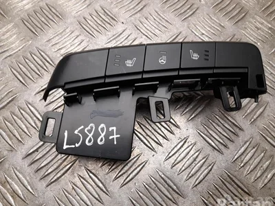 Kia 93300-CV820 / 93300CV820 EV6 (CV) 2022 Interrupteur de chauffage de siège - Image 1