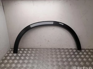 Mercedes-Benz A 254 880 60 02 / A2548806002 GLC X254 2024 Baguette de protection/décoration d'aile Right Rear