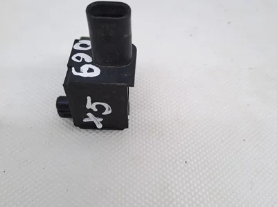 BMW 779224177 X5 (G05) 2017 Capteur d'impact (systèmes d'airbag) - Image 1