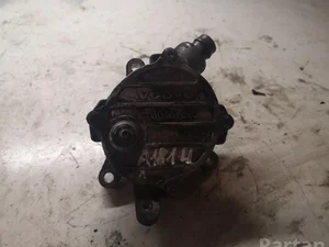 Volvo 30731825 V70 II (SW) 2007 Pompe à vacuum